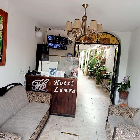 Hotel Posada Laura San Juan del Río Esterno foto